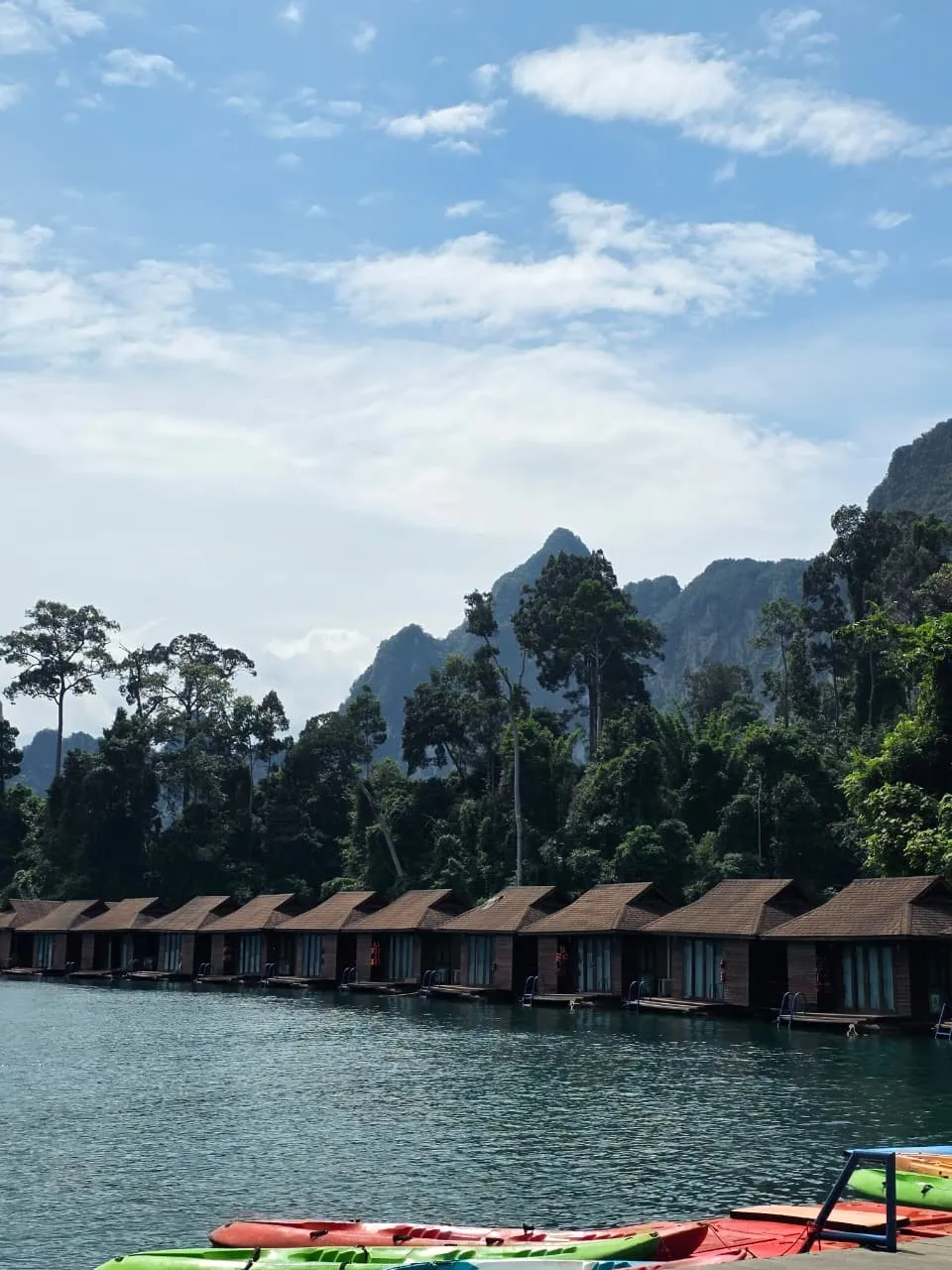 Национальный парк Као Сок: ночевка в домике на озере или джунгли-трек